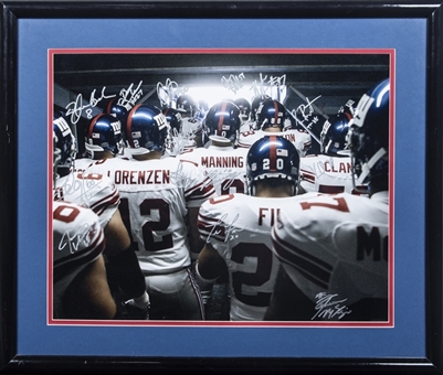 New York Giants Team Signed and Framed to 26x22" Photo With 14 Signatures Including Eli Manning (JSA)